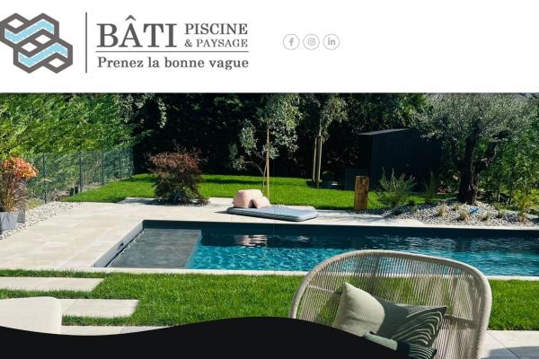 Bâti Piscine & Paysage